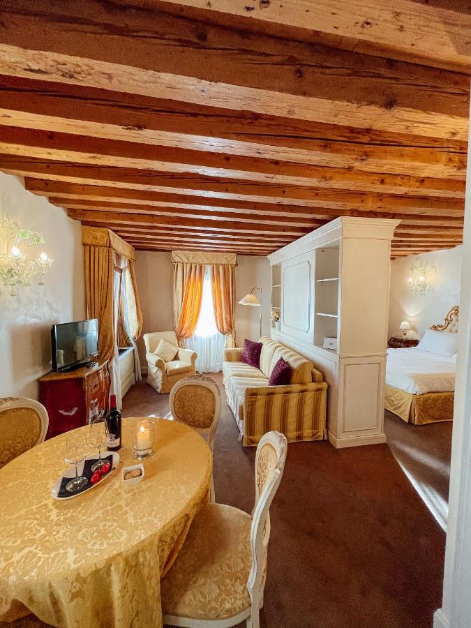 Ai Savi Di Venezia Apartman Kültér fotó